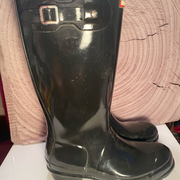 Hunter Original High Gloss Waterproof Rain Boots - Picture 2 of 9